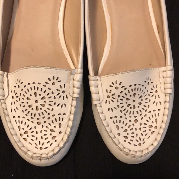 JeaneBeker size 40M white loafers. - Picture 5 of 7
